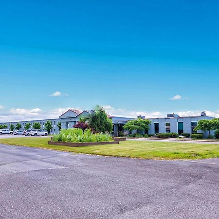 Hotel Oriskany Dış mekan fotoğraf
