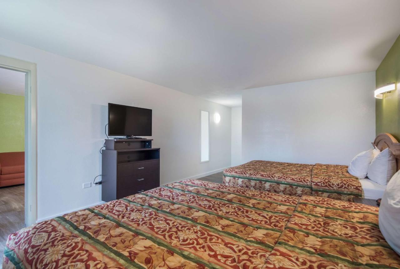 Hotel Oriskany Dış mekan fotoğraf