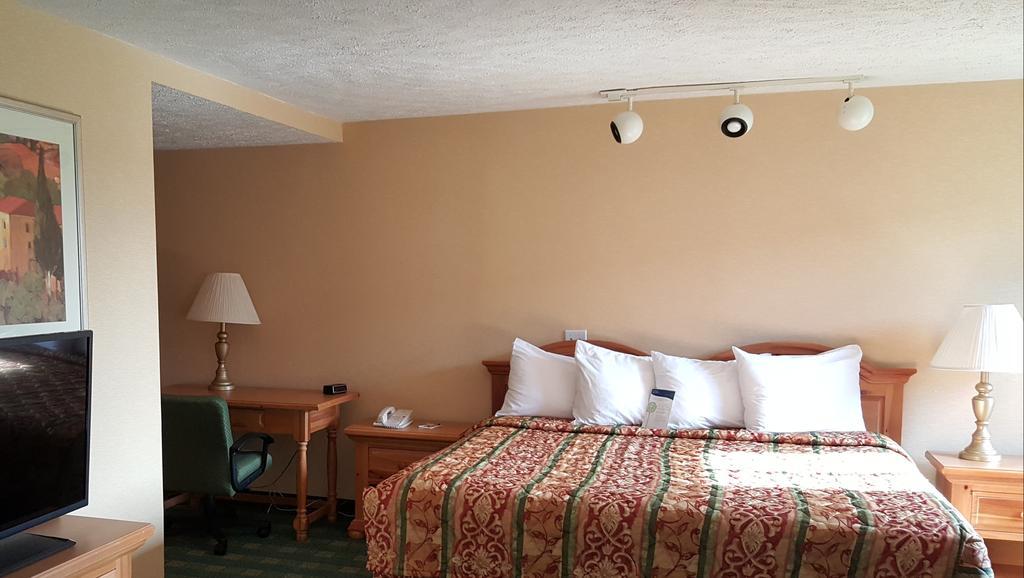 Hotel Oriskany Dış mekan fotoğraf